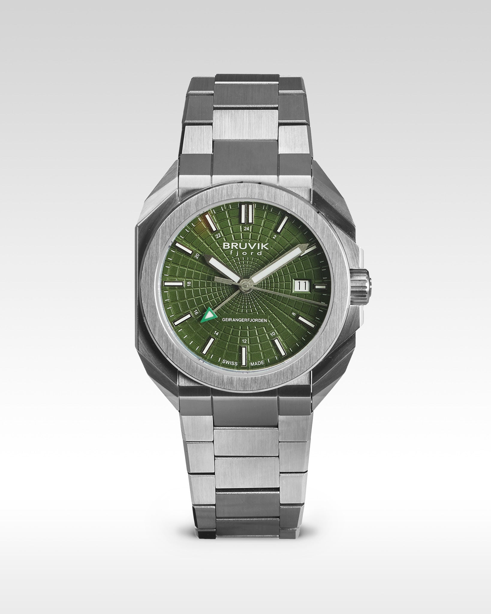 Bruvik Fjord Geirangerfjorden – Norwegian GMT Watch with Iconic