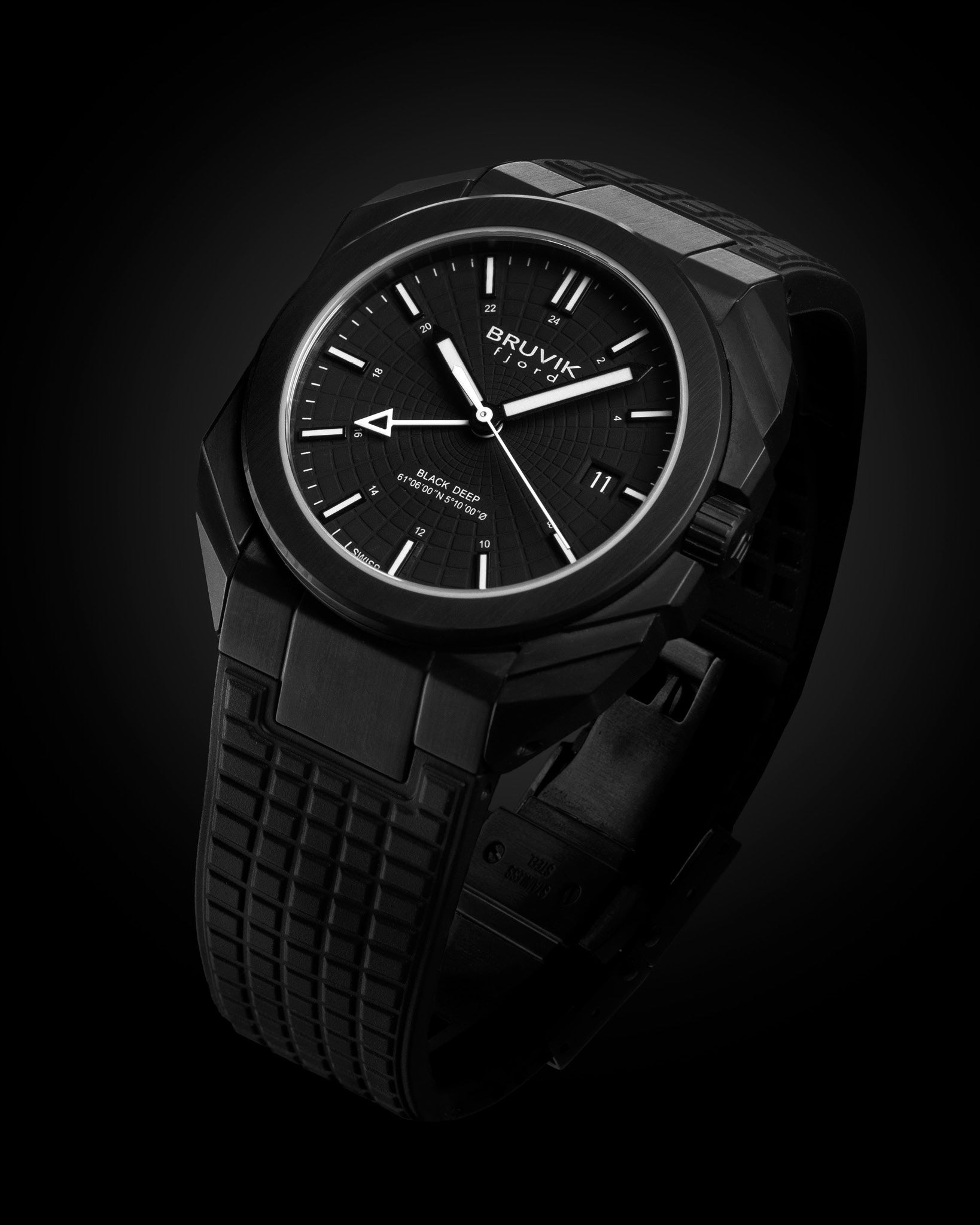 Bruvik Fjord N2.0 Black Deep